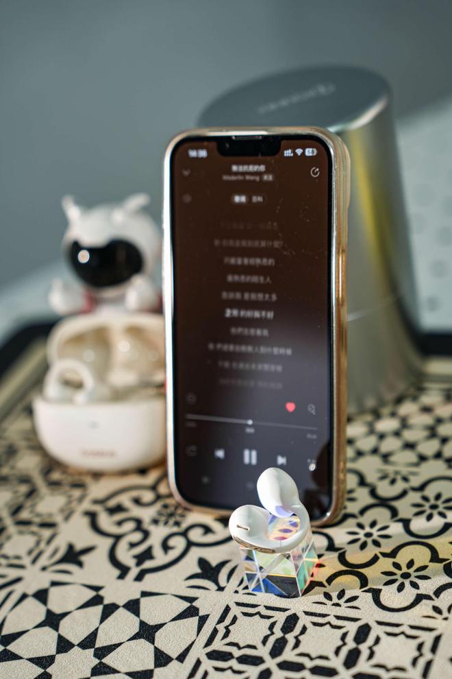让你的耳朵享受云端之旅音质颜值双j9国际倍思MC1耳夹蓝牙耳机：(图12)