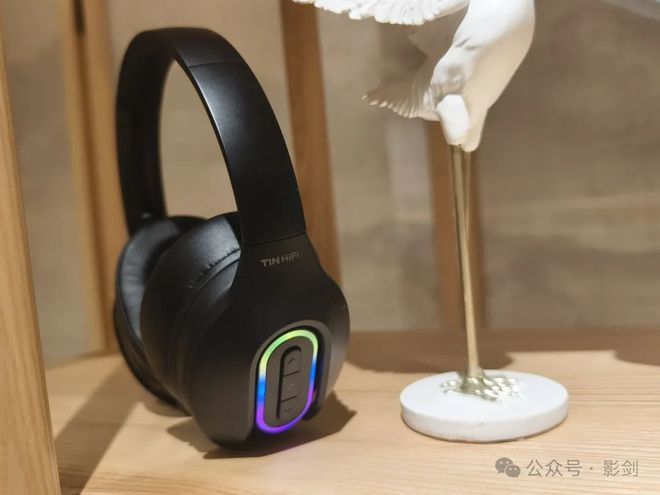 体验感悟玩游戏、看电影配这款耳机不会选错九游会网站TINHIFI Chronos(图9)