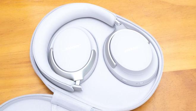 选择了Bose QC消噪耳机Ultraag九游会登录应对17小时的长途旅行我(图22)